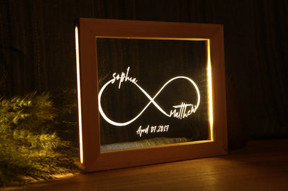 Personalized Infinity Night Light - Infinity Shape with Name - Romantic Gift for Couples - Engagement Gift - Wedding Gift - Anniversary Gift